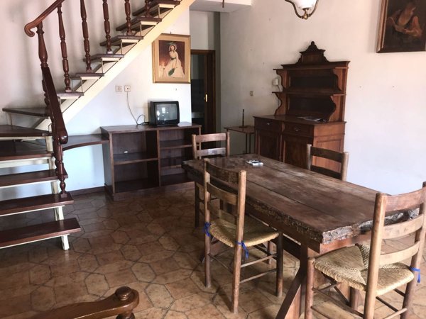 casa indipendente in vendita a Barga