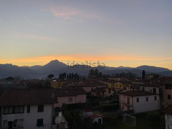 appartamento in vendita a Barga