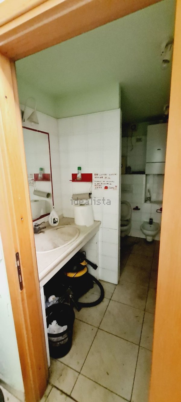 locale di sgombero in vendita a Barga