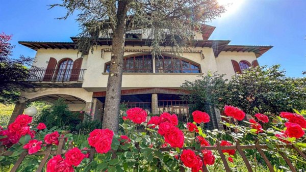 casa indipendente in vendita a Barga in zona Fornaci di Barga