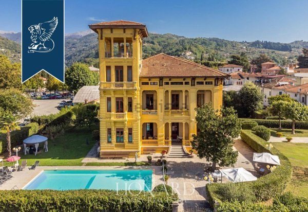 villa in vendita a Barga