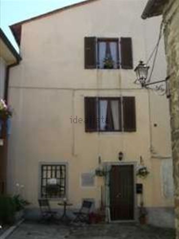 appartamento in vendita a Barga in zona Sommocolonia