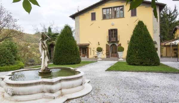 casa indipendente in vendita a Barga