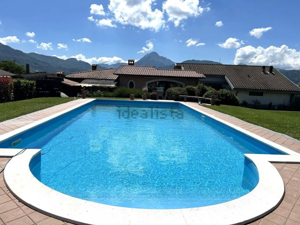 casa indipendente in vendita a Barga