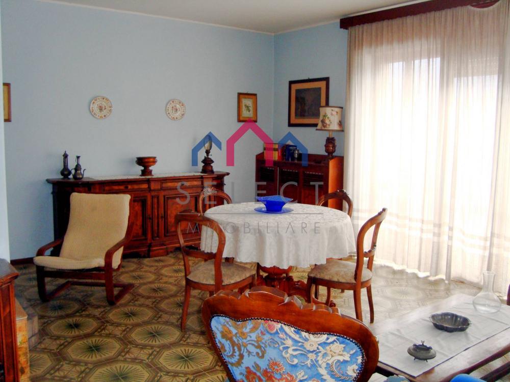 casa indipendente in vendita a Barga in zona Fornaci di Barga