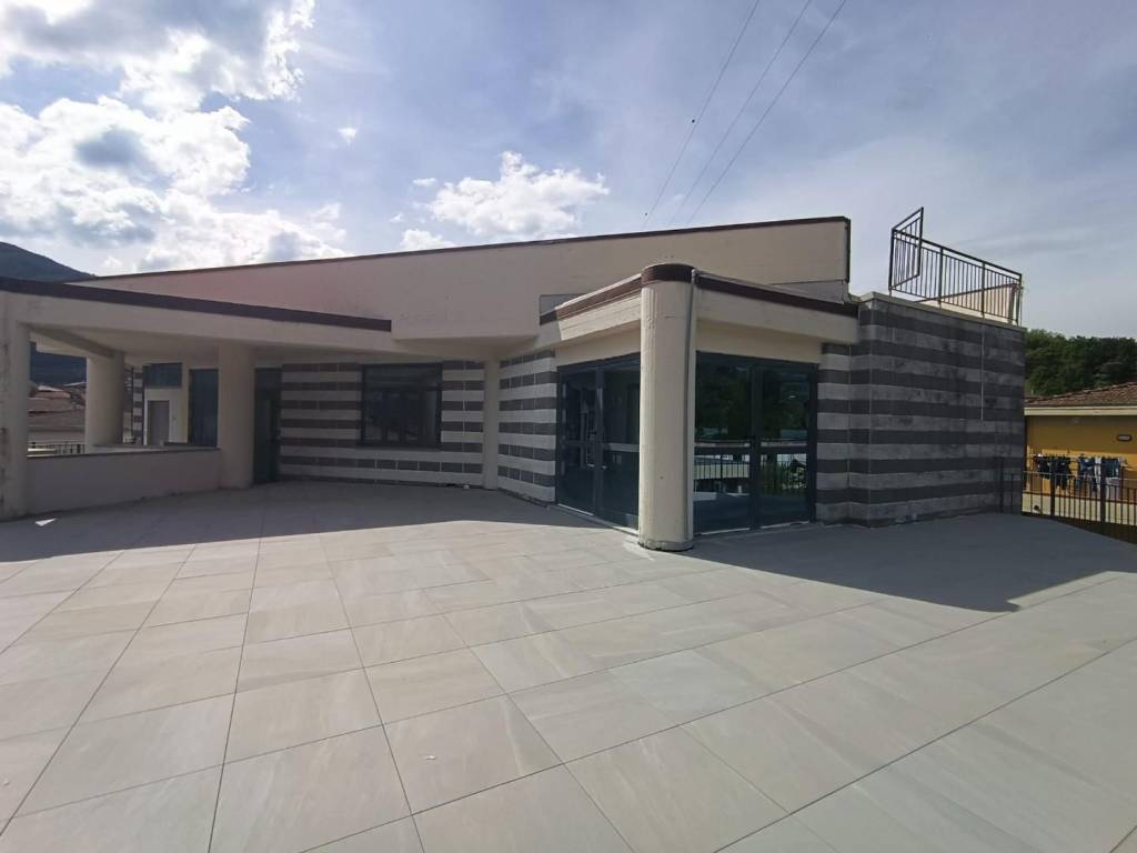 ufficio in vendita a Barga in zona Fornaci di Barga