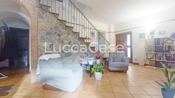casa indipendente in vendita a Barga in zona Fornaci di Barga