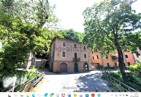casa indipendente in vendita a Barga