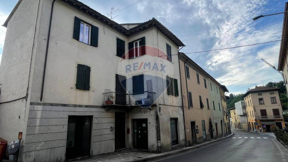 appartamento in vendita a Barga in zona Ponte all'Ania