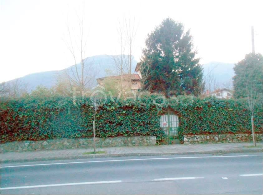 appartamento in vendita a Barga in zona Fornaci di Barga