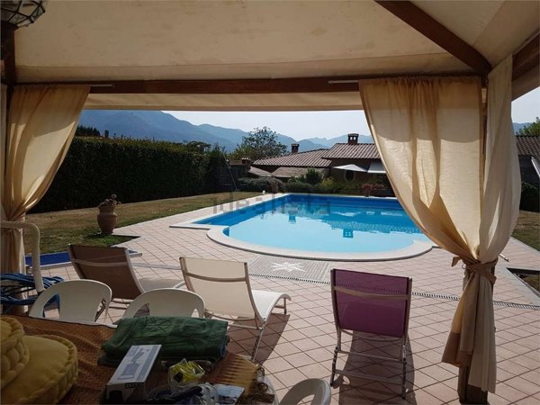 casa indipendente in vendita a Barga