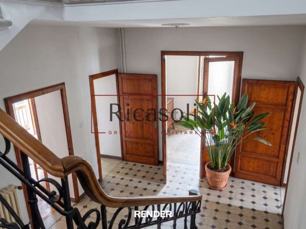 casa indipendente in vendita a Barga