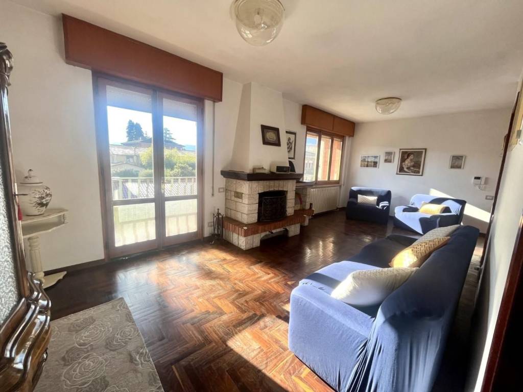 appartamento in vendita a Barga