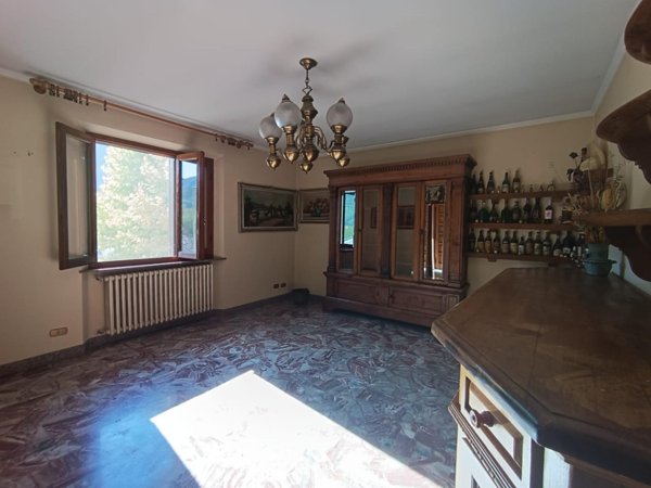 appartamento in vendita a Barga in zona Fornaci di Barga