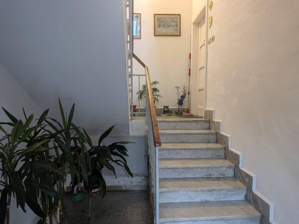 appartamento in vendita a Barga in zona Fornaci di Barga