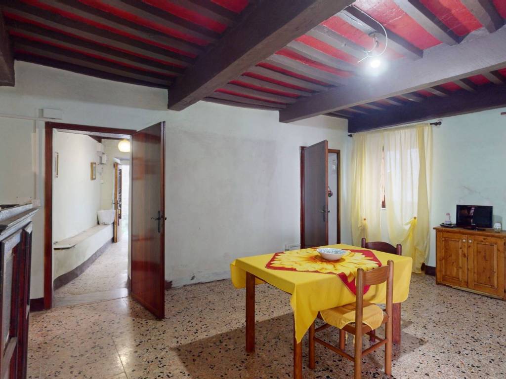 casa indipendente in vendita a Borgo a Mozzano in zona San Romano