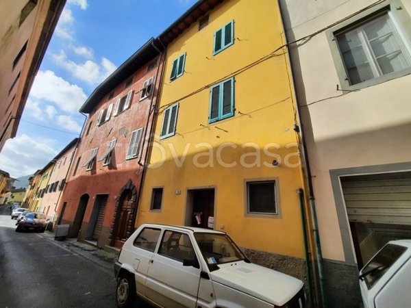 casa indipendente in vendita a Borgo a Mozzano