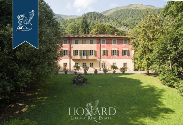 villa in vendita a Borgo a Mozzano