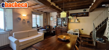 casa indipendente in vendita a Borgo a Mozzano in zona Cune