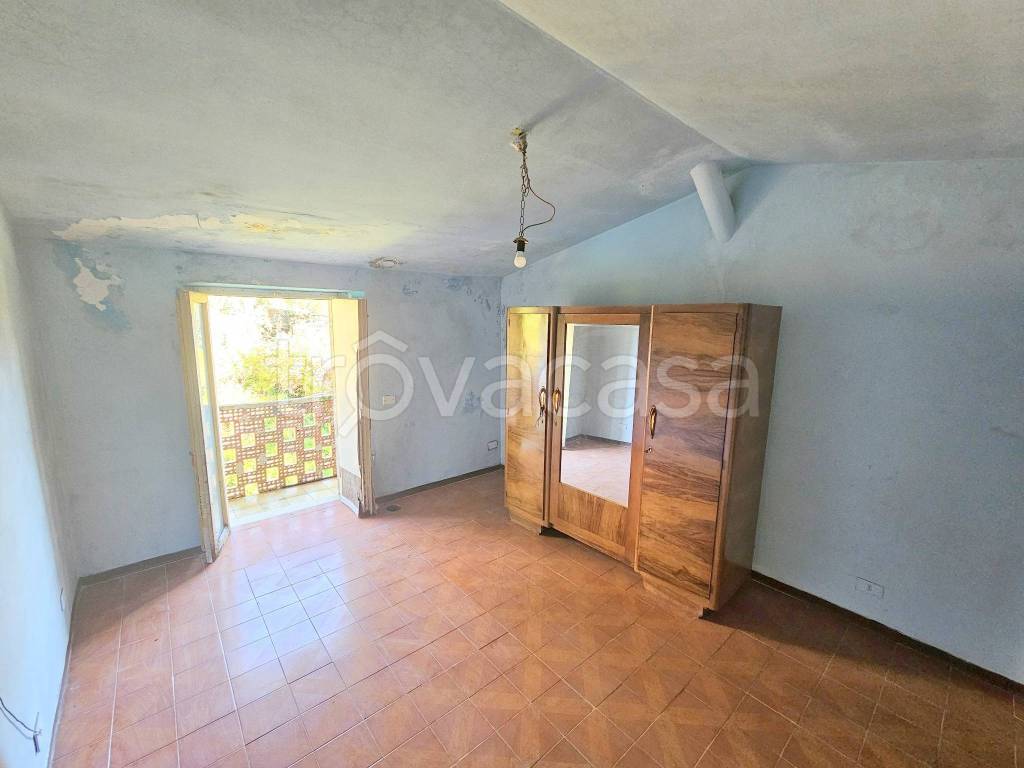 casa indipendente in vendita a Borgo a Mozzano in zona Diecimo