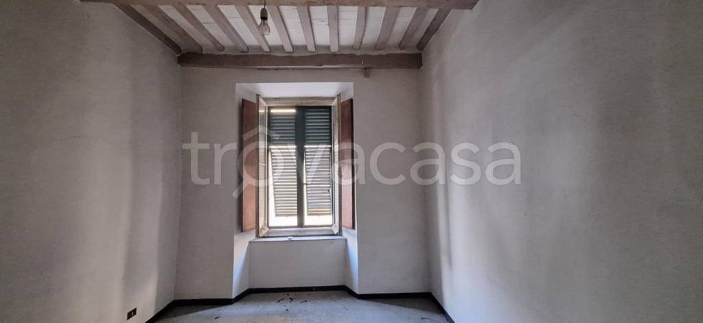 casa indipendente in vendita a Borgo a Mozzano