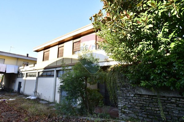 appartamento in vendita a Borgo a Mozzano in zona Chifenti