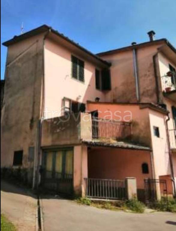appartamento in vendita a Borgo a Mozzano