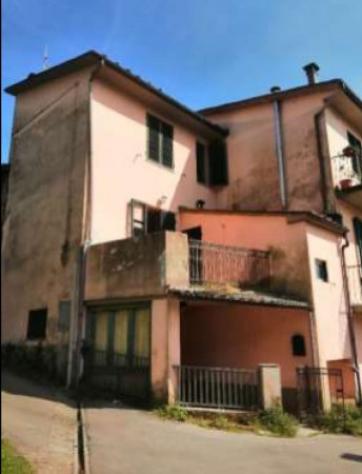 appartamento in vendita a Borgo a Mozzano