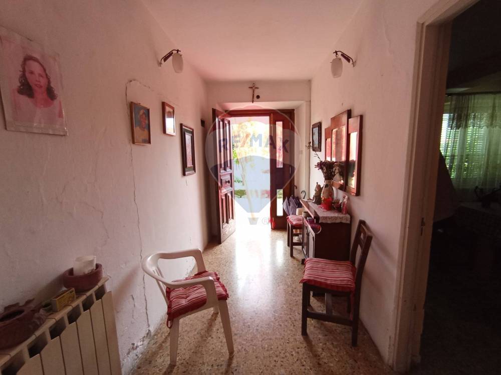 casa indipendente in vendita a Borgo a Mozzano in zona Valdottavo