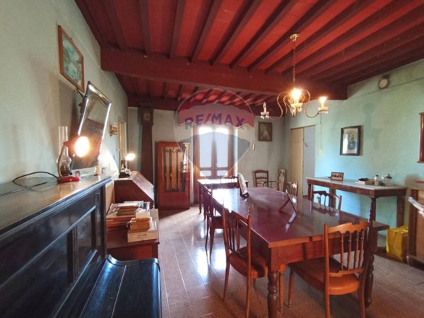 casa indipendente in vendita a Borgo a Mozzano in zona Partigliano