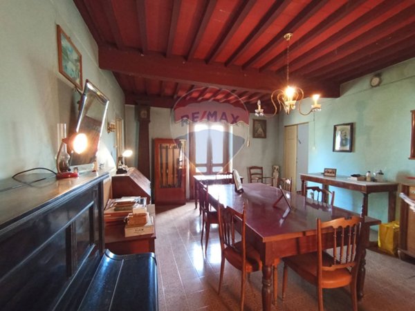 casa indipendente in vendita a Borgo a Mozzano in zona Partigliano
