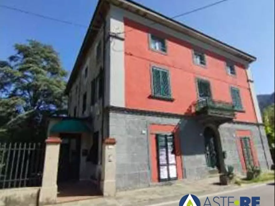 intera palazzina in vendita a Borgo a Mozzano in zona Diecimo