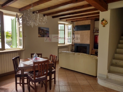 casa indipendente in vendita a Borgo a Mozzano