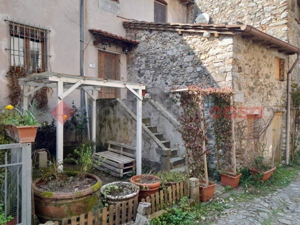 appartamento in vendita a Borgo a Mozzano in zona Motrone