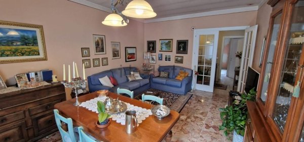 casa indipendente in vendita a Borgo a Mozzano