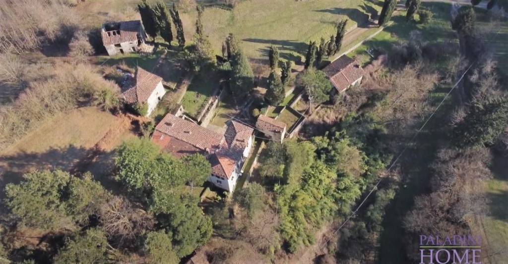 villa in vendita a Borgo a Mozzano