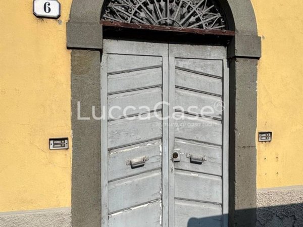 appartamento in vendita a Borgo a Mozzano