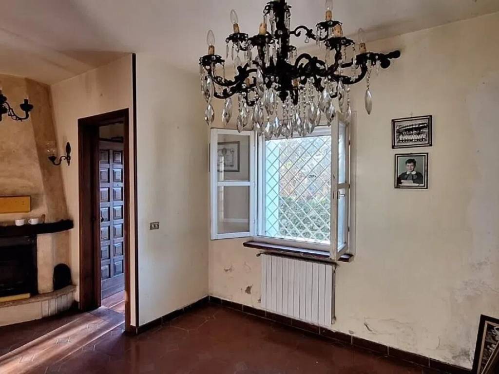 casa indipendente in vendita a Borgo a Mozzano
