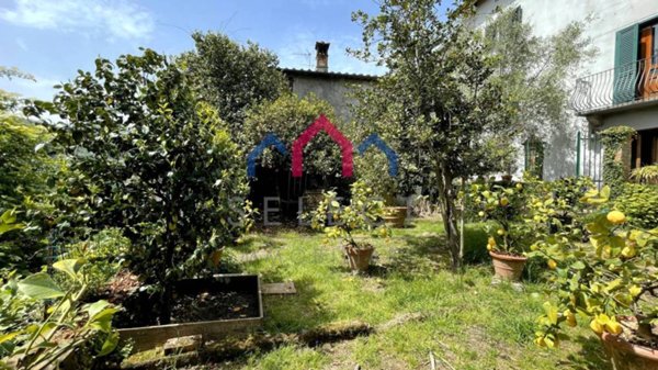 appartamento in vendita a Borgo a Mozzano