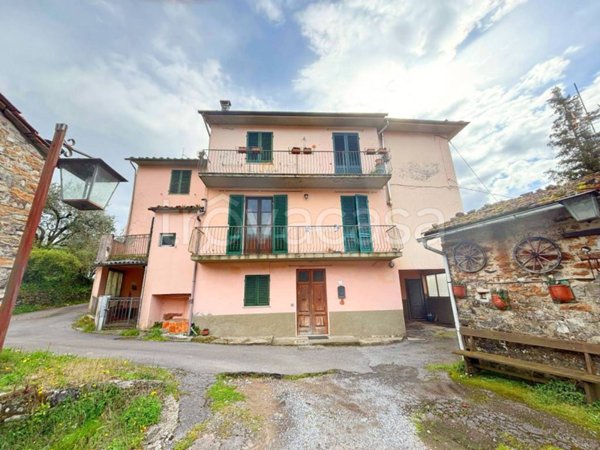 appartamento in vendita a Borgo a Mozzano