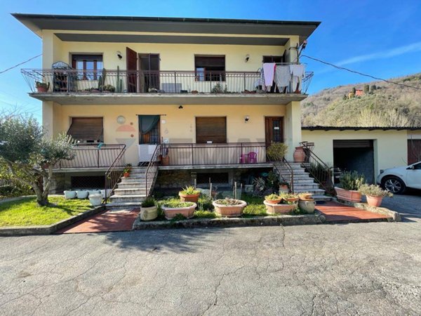 appartamento in vendita a Borgo a Mozzano in zona Chifenti