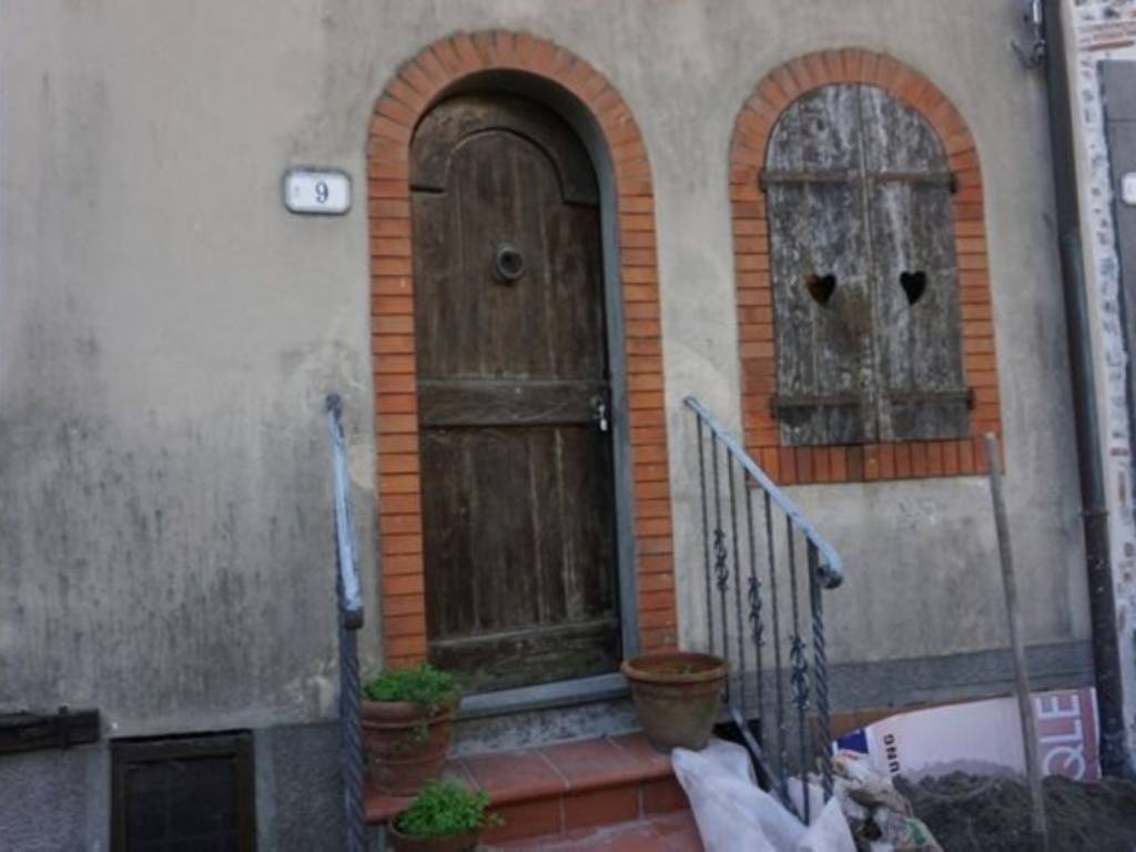casa indipendente in vendita a Borgo a Mozzano