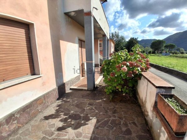 appartamento in vendita a Borgo a Mozzano