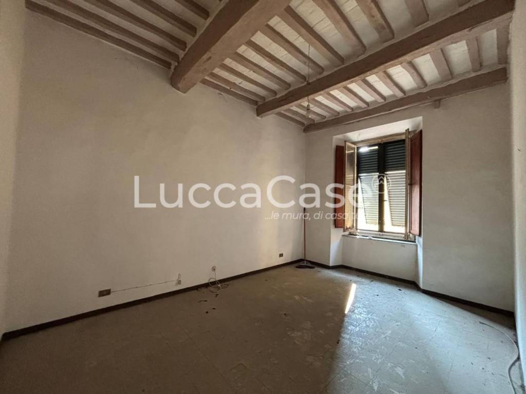 casa indipendente in vendita a Borgo a Mozzano