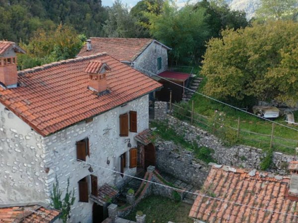 casale in vendita a Borgo a Mozzano in zona Motrone