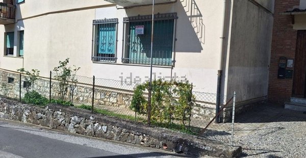 appartamento in vendita a Borgo a Mozzano