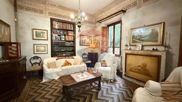 casa indipendente in vendita a Borgo a Mozzano in zona Valdottavo