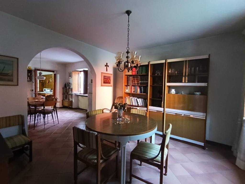 casa indipendente in vendita a Borgo a Mozzano