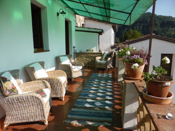 casa indipendente in vendita a Borgo a Mozzano in zona Oneta