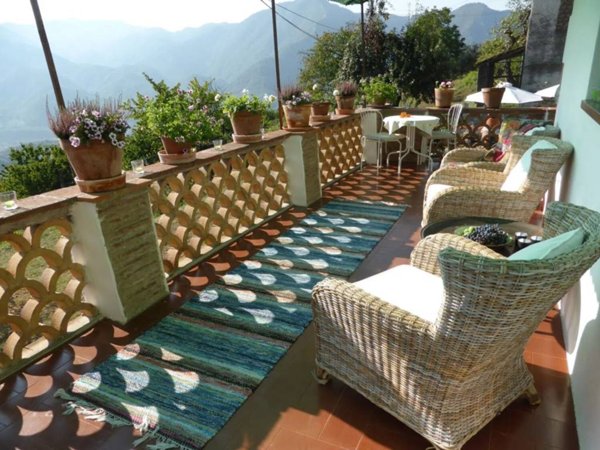 casa indipendente in vendita a Borgo a Mozzano in zona Oneta